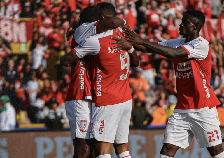 Santa Fe vence a Fortaleza y escala en la tabla de posiciones
